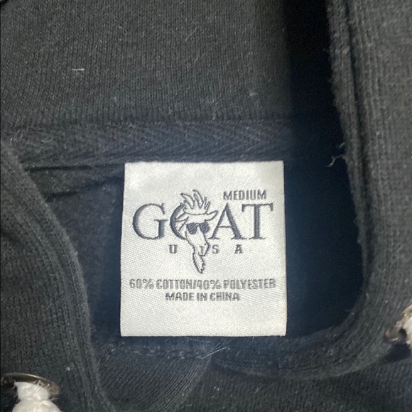 Black goat usa hoodie with Embroidered goat Design - Picture 3 of 5